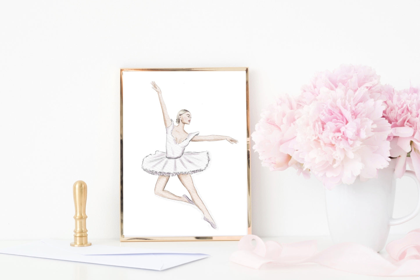 Dancer room decor by Nina Maric fashion illustrator